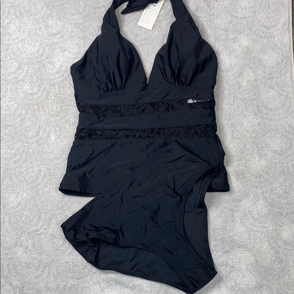🆕 Black Halter 2 Piece Swimsuit with Lace Detail S